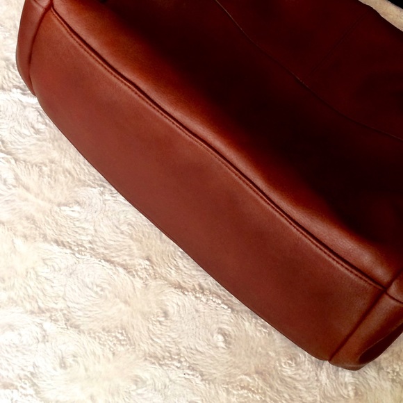 Steve Madden brown satchel. - Picture 4 of 8